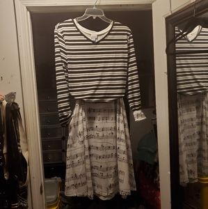 LuLaroe Emily Musical Pattern